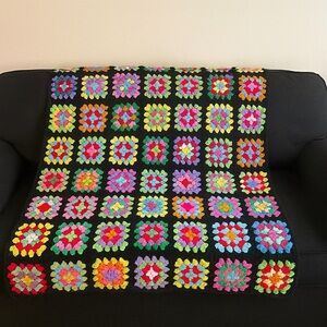 Vintage Granny Square Crochet Afghan Blanket Black Border Multicolor 66 x 78